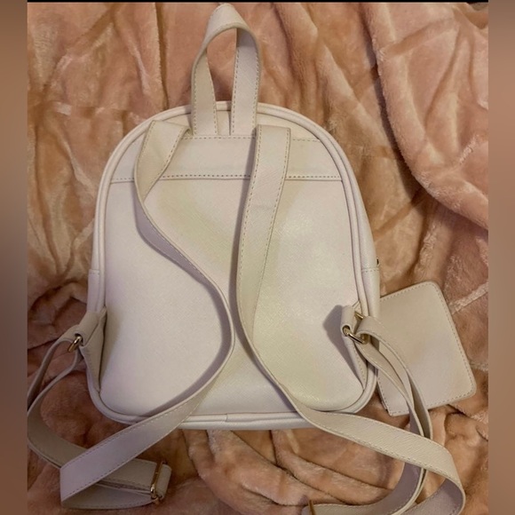 Loungefly heart logo cat backpack - Picture 2 of 3